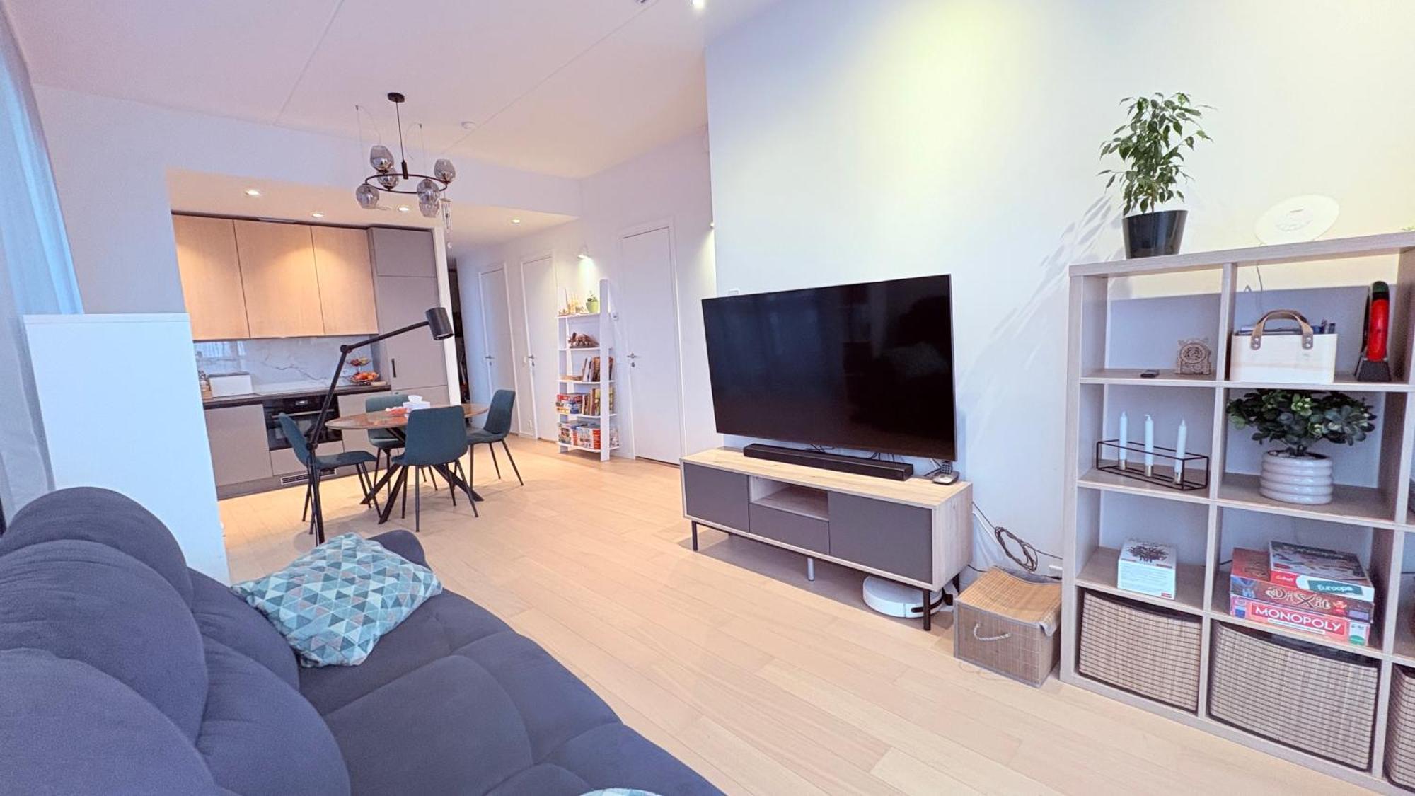 Vaeike-Tallinn Apartment With Free Parking * Tallinna